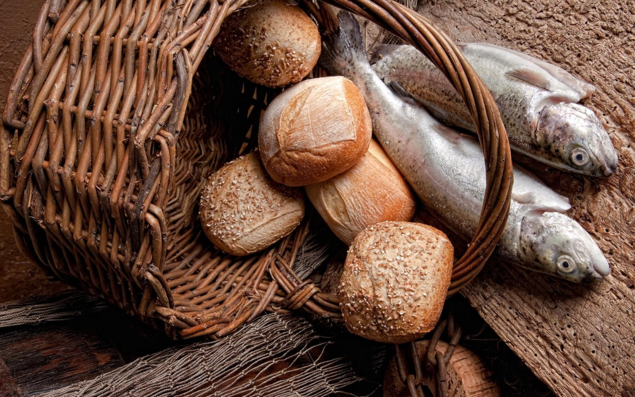 O milagre da multiplicação dos 5 pães e 2 peixes – Eclesialidade & Missão!